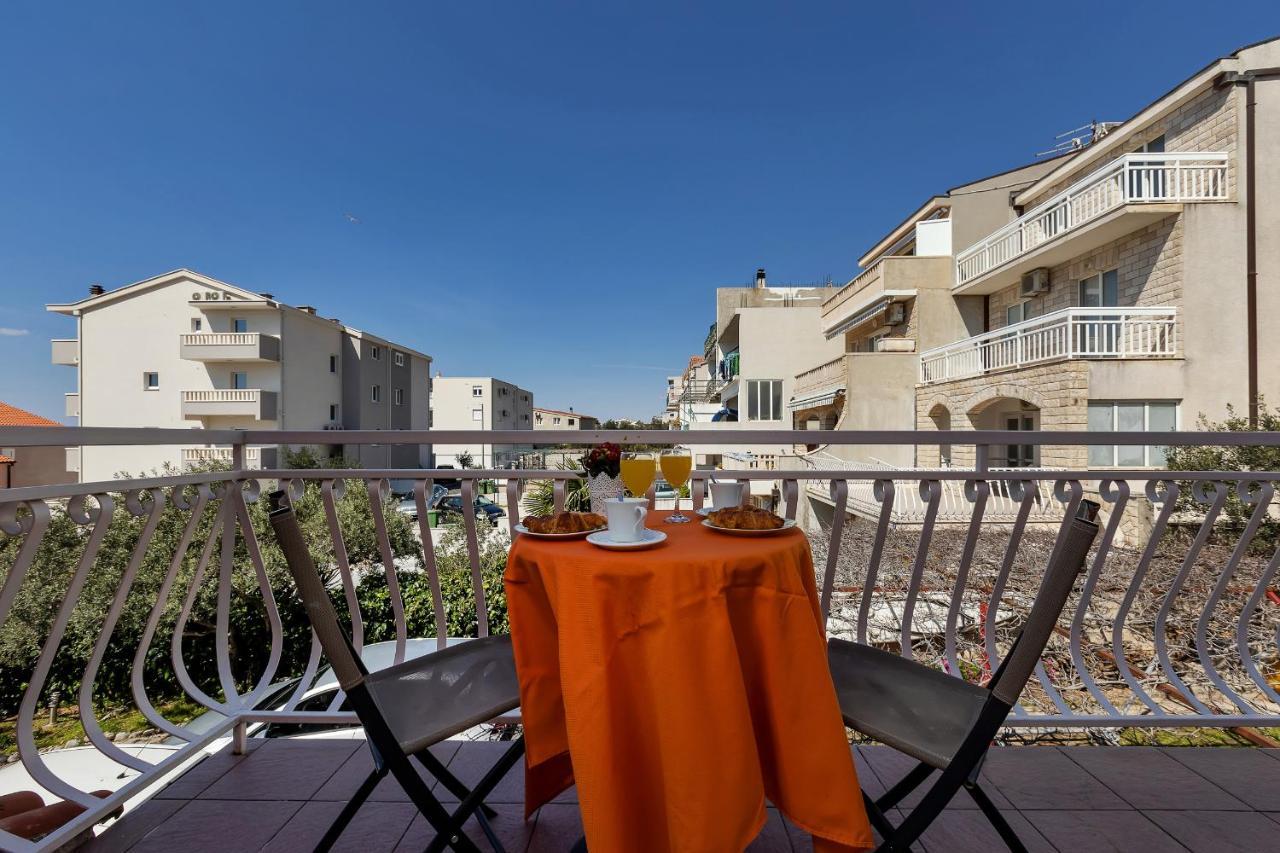 Apartments Paunovic Makarska Exteriör bild