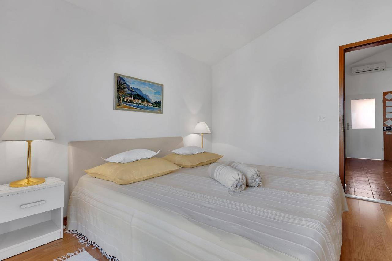 Apartments Paunovic Makarska Exteriör bild